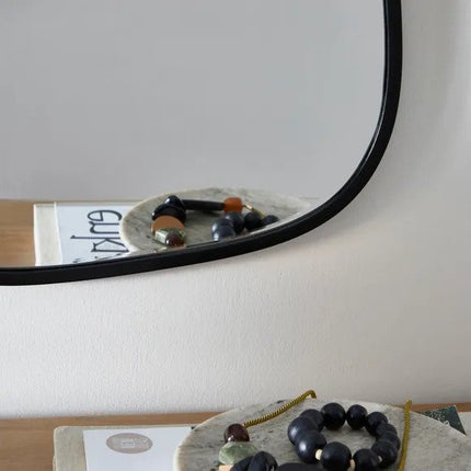 Black uneven mirror 3