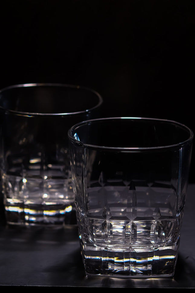 Diamond Cut whiskey glass 1