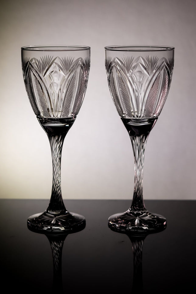 Pommery champagne glasses 1